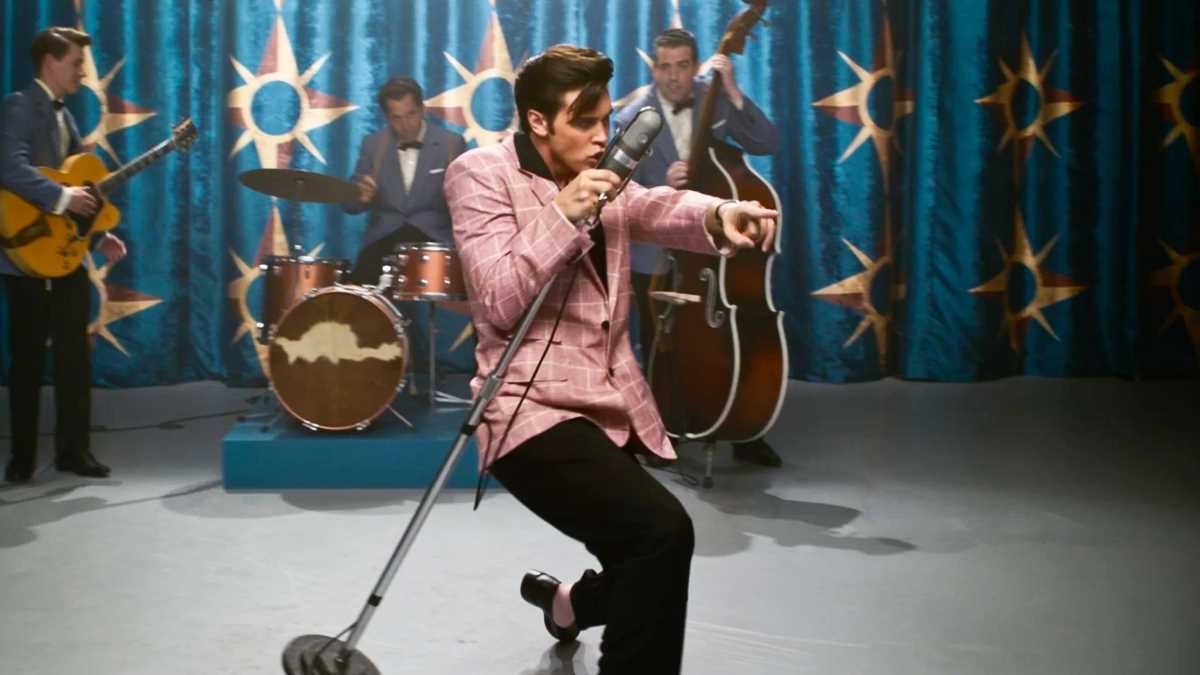 elvis baz luhrmann